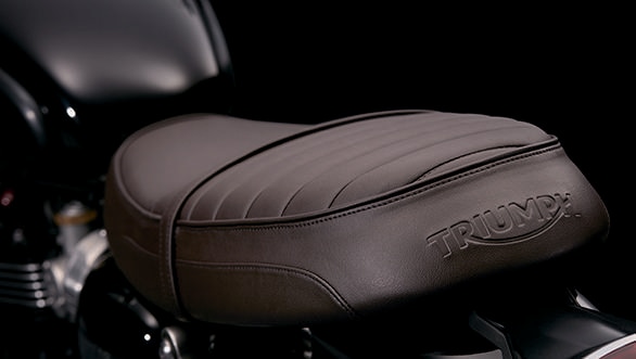 The ribbed seat is a period detail and it makes the 2016 Bonnevilles, this is the 2016 T120 Black, looks special