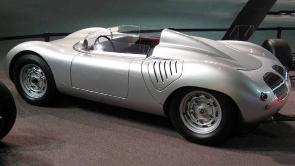 Porsche revives the 718 badge with the 2016 Boxster and Cayman Porsche-718