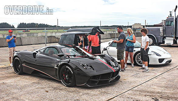The parking lot had it's own share of exotics!
