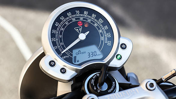 Triumph Street Twin (21)