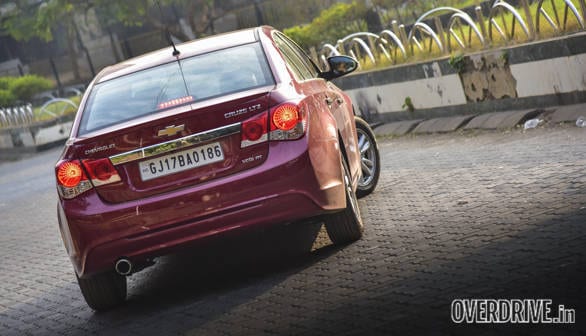 Even though it has an old design, the new Cruze still commands attention