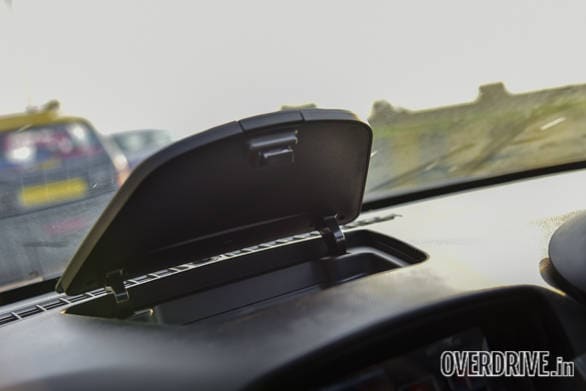 There are few storage spaces in the facelifted Cruze. This will keep a few papers and a slim wallet