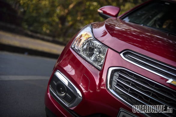 Those fog lamps are projectors, borrowed from the bigger Trailblazer