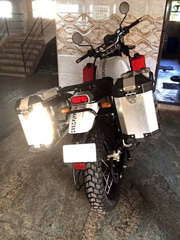 2016-RE-Himalayan2