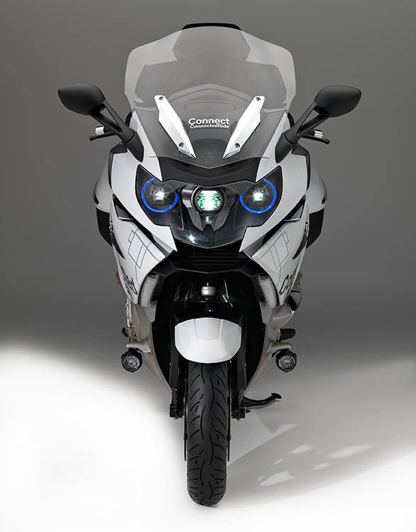 BMW K1600 GTL with laser headlights_croped