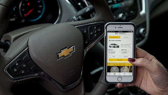 GM unveils its new car sharing service named Maven GM Maven (1)