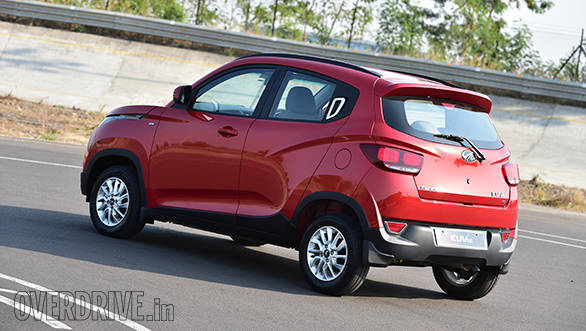 Mahindra KUV100 (10)