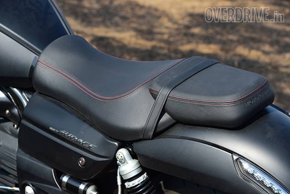 Moto Guzzi Audace (18)