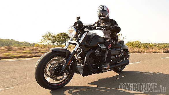 Moto Guzzi Audace (2)