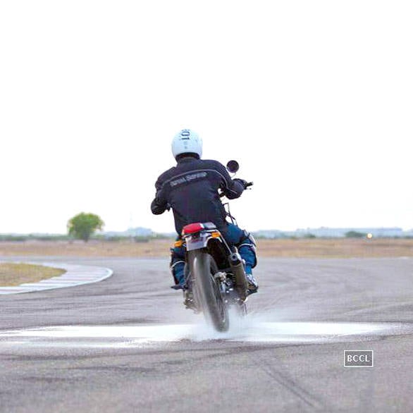 Royal Enfield Himalayan (28)