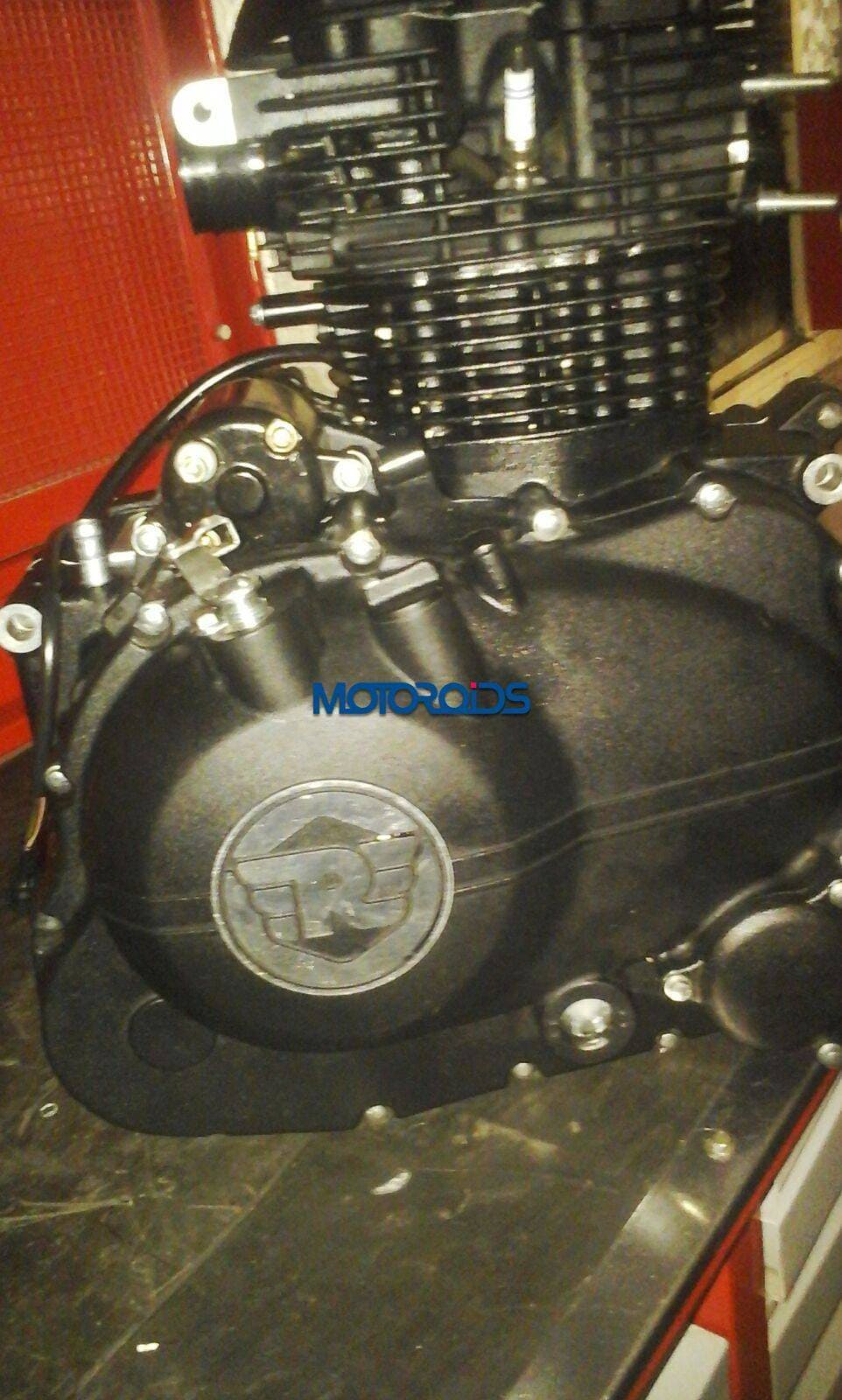 Royal-Enfield-Himalayan-Engine-3