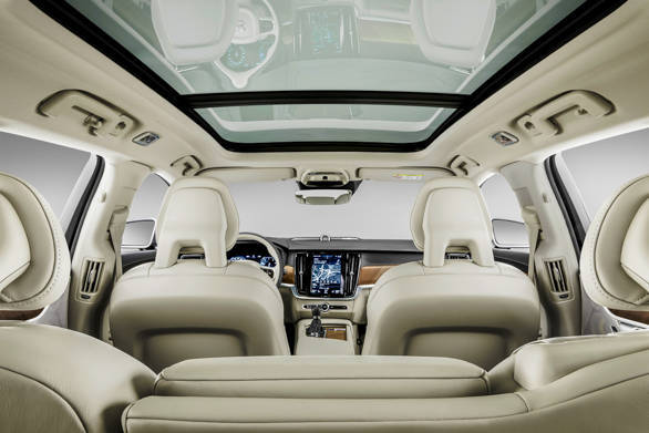 2016 Geneva Auto Show: Volvo unveils the new V90 estate in Sweden Volvo V90 Studio Interior