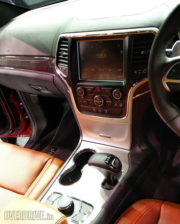 Jeep Grand Chreokee SRT (3)