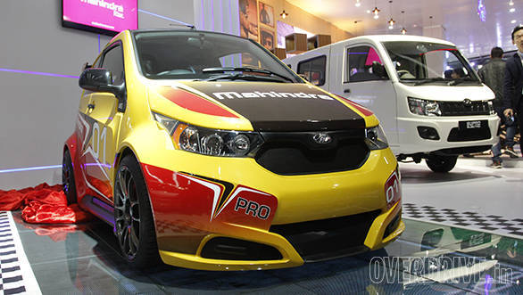 Mahindra e2o Sport (8)