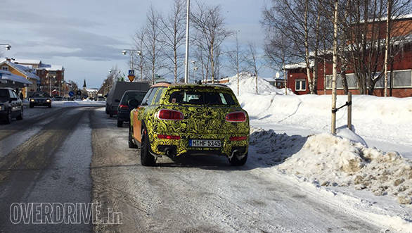 Spied: 2017 Mini Clubman All4 caught testing in Sweden 2017 Mini Clubman spied (2)