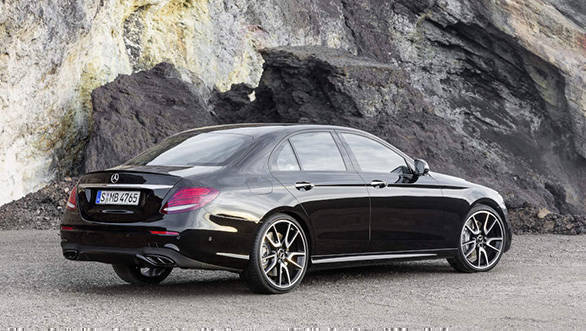 2016 New York Motor Show: Mercedes-AMG E 43 4Matic to be powered by 401PS V6 Mercedes-AMG E 43 4MATIC (W 213) 2016