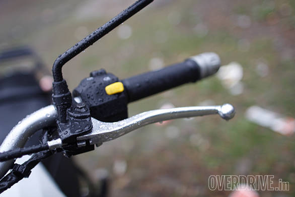 Image gallery: 2016 Royal Enfield Himalayan details Royal Enfield Himalayan (24)