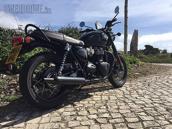 Triumph T120 (10)