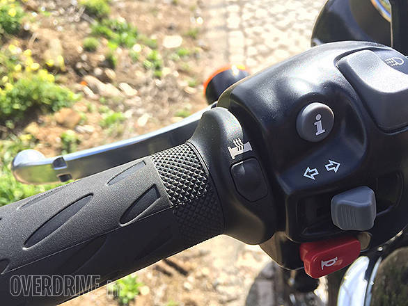 Image gallery: Triumph Bonneville T120 Black first ride review Triumph T120 (3)