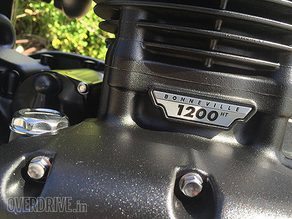 Triumph T120 (5)