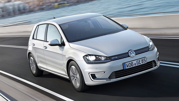 Volkswagen recalls 5,600 electric vehicles in the United States Volkswagen e-Golf 2015