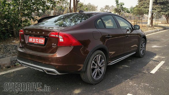 Volvo S60 Cross Country (10)