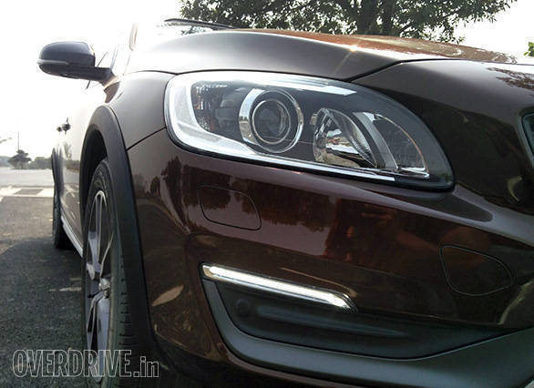 Volvo S60 Cross Country (13)