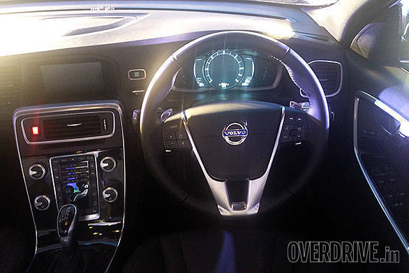 Volvo S60 CrossCountry launch (14)