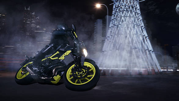 2016_YAM_MT07MC_EU_BNS4DSJ_ACT_002