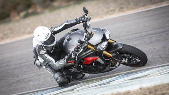 Triumph Speed Triple 2016 (10)