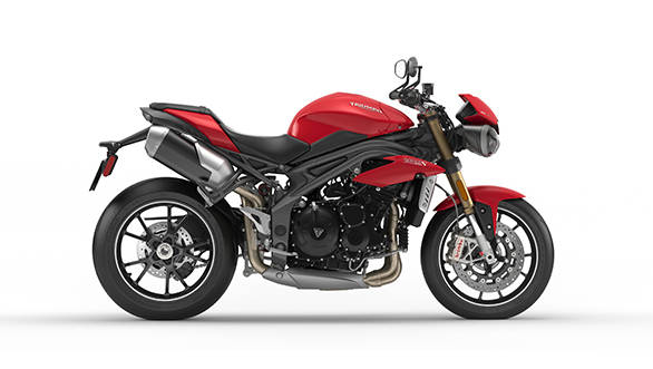 Triumph Speed Triple 2016 (2)