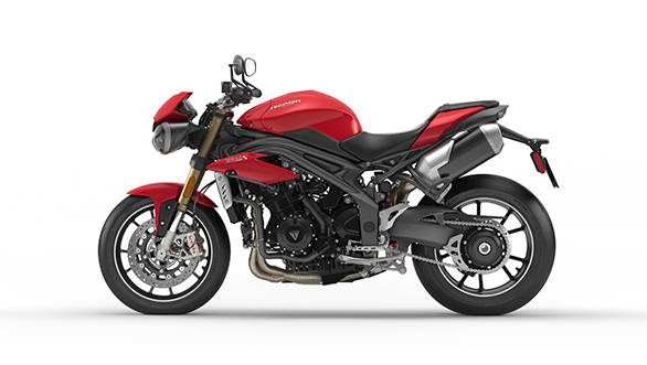 Triumph Speed Triple 2016 (8)