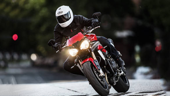 Triumph Speed Triple 2016 (9)