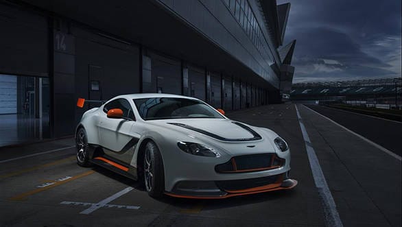 vantage-gt12_016E42D7EF20B5914DEC776451