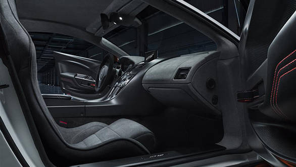 vantage-gt12_0758C83C5E563AC668F4FCB3FB