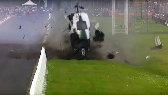 Drag Racing Injury Video worth watching: Drag racing crash leaves an unrecognizable car ...