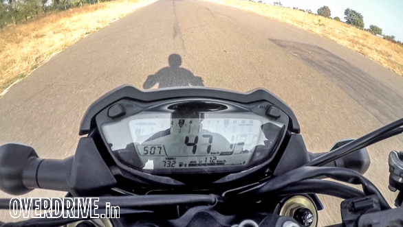 4,000rpm: My word, this feels as fast as a 390 Duke flat out!