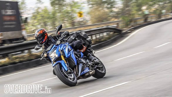 Living With a Superbike - Suzuki GSX - S1000 (2)