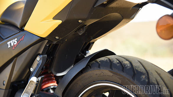 TVS Apache RTR 200 4V (23)