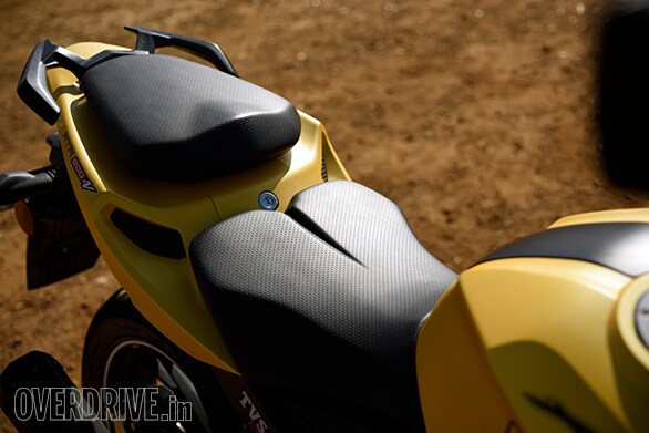 TVS Apache RTR 200 4V (26)