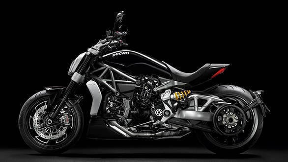 2016 Ducati XDiavel (1)