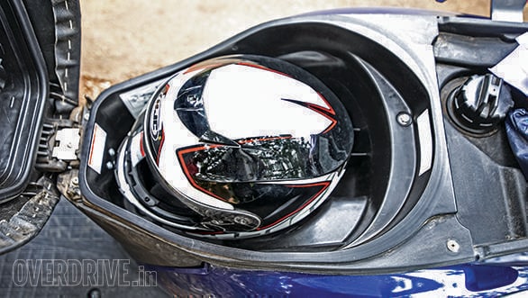 Mahindra Gusto 125 vs Suzuki Access 125 vs Honda Activa 125 (12)