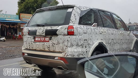 Spied Tata Hexa (1)