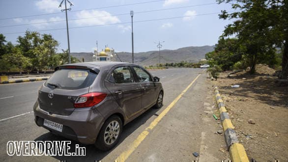 Tata Tiago (2)