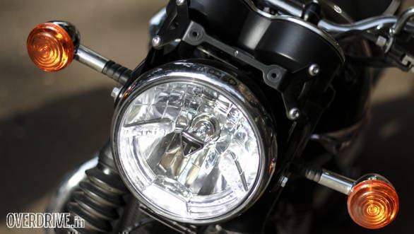 Triumph Bonneville T120 (3)