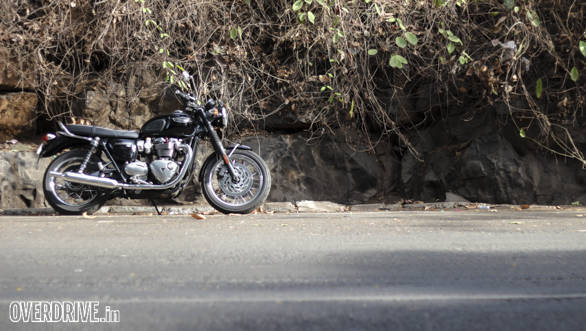 Triumph Bonneville T120 (6)