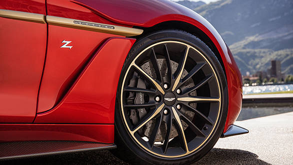 Vanquish Zagato (1)