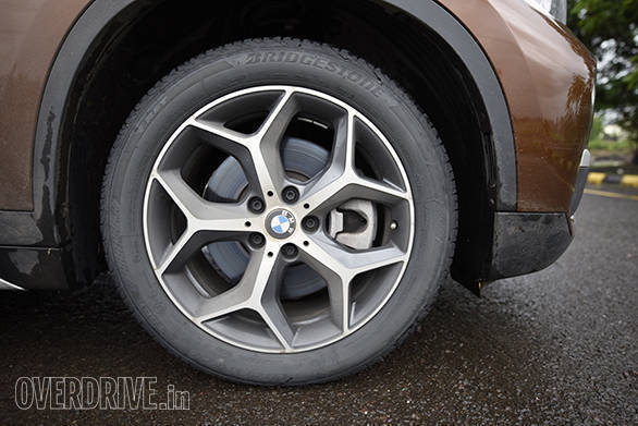 BMW X1 vs Mercedes GLA vs Audi Q3 (23)