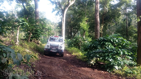 Suresh Rana leads 2016 Maruti Suzuki Dakshin Dare after Day Two 2016 MS Dakshin Dare (9)