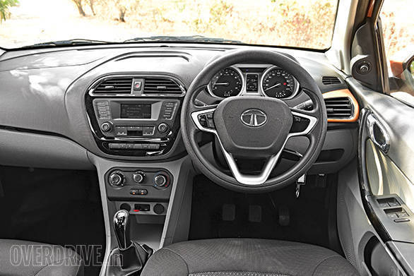 Discovering hang-outs in Pune with the Tata Tiago Tata Tiago Advertorial (13)